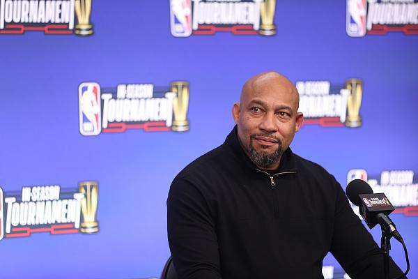 并在对手侦 并在对手侦